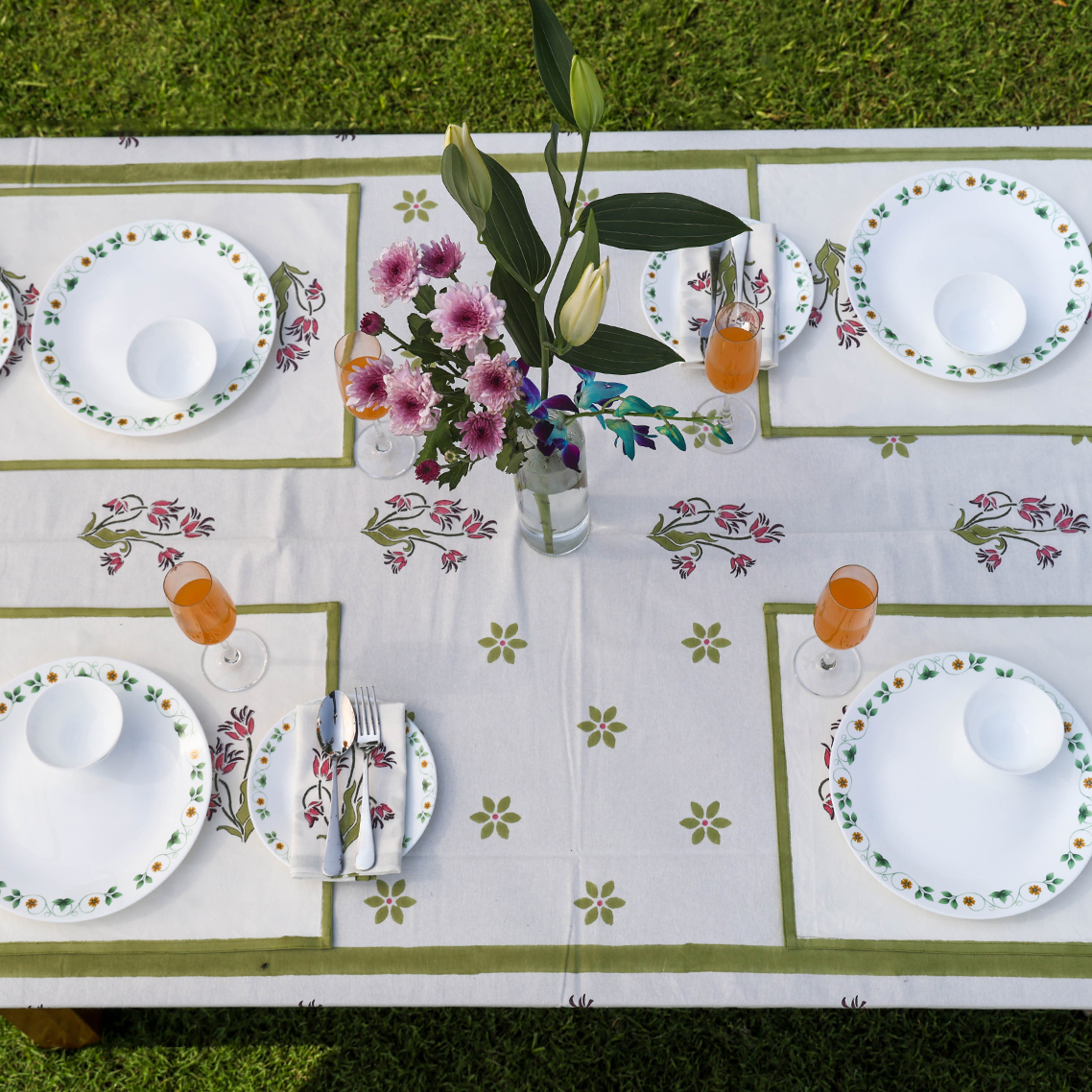 Picture of Sangam Table Cloth